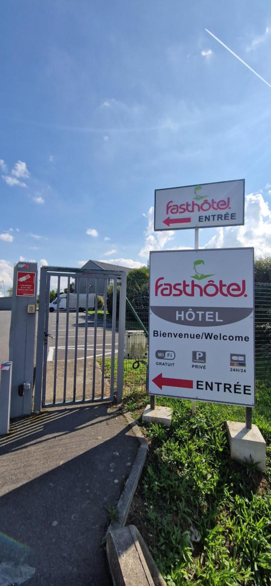 Fasthotel Roissy - Saint-Witz Exterior foto